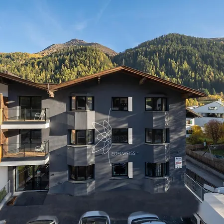 Boutique Hotel Edelweiss-2